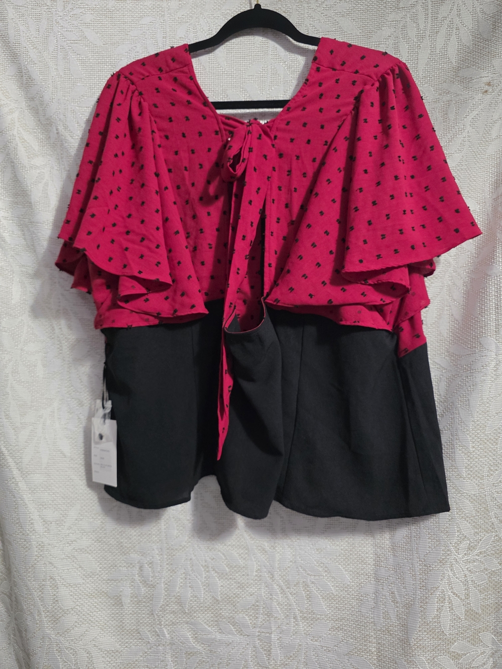 Unique Vintage Red & Black Ruffle Tie-Front Blouse
